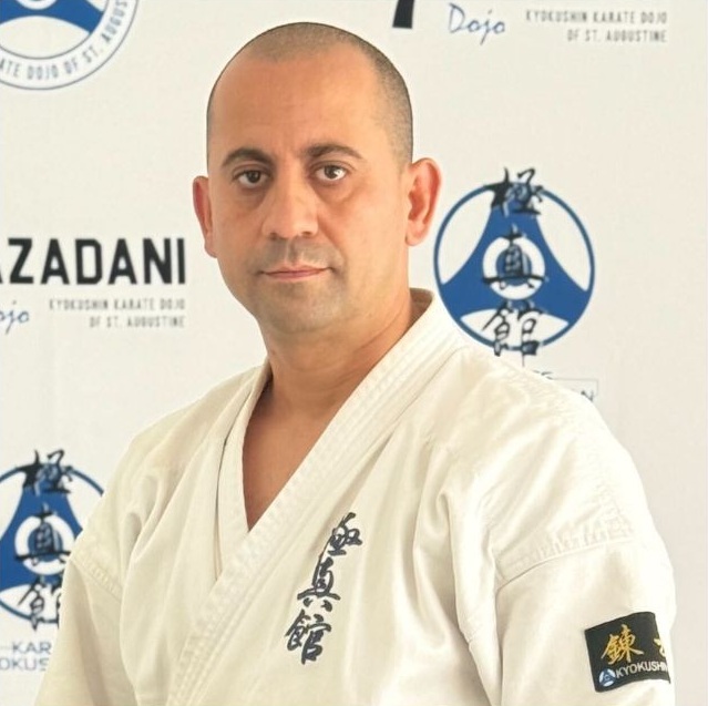 Seyar Azadani
